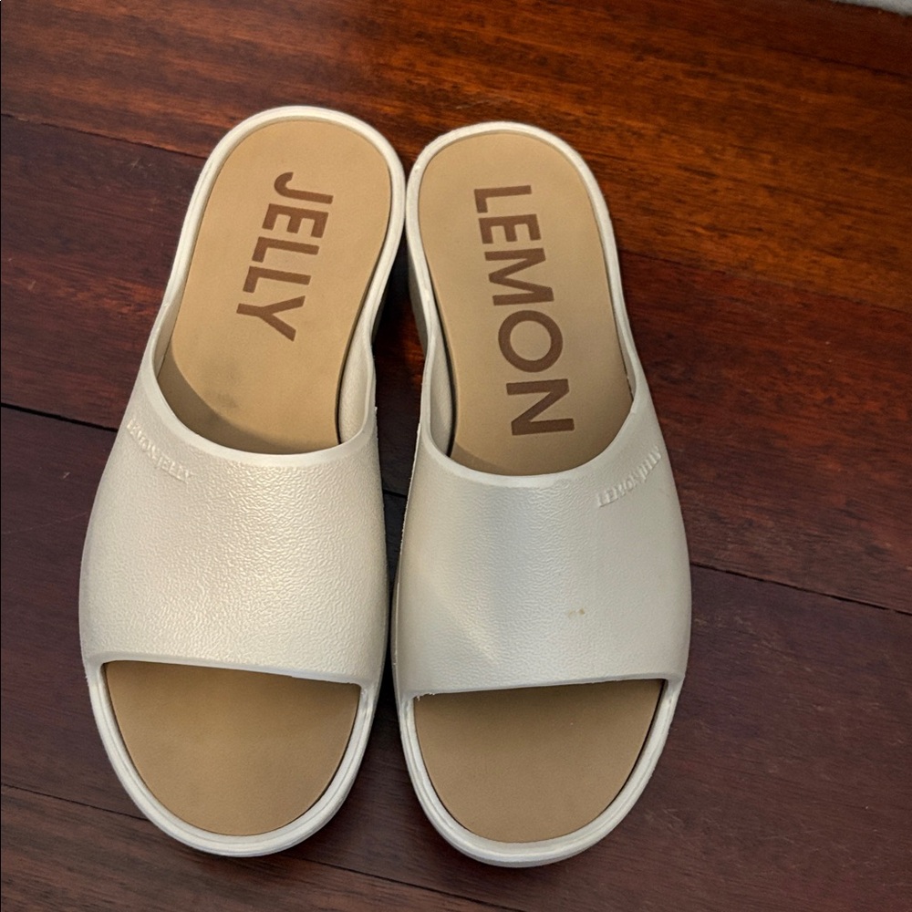 Lemon Jelly Sunny 28 Desert Beige Platform Wedge Slide Sandals Womens EU 38 US 8